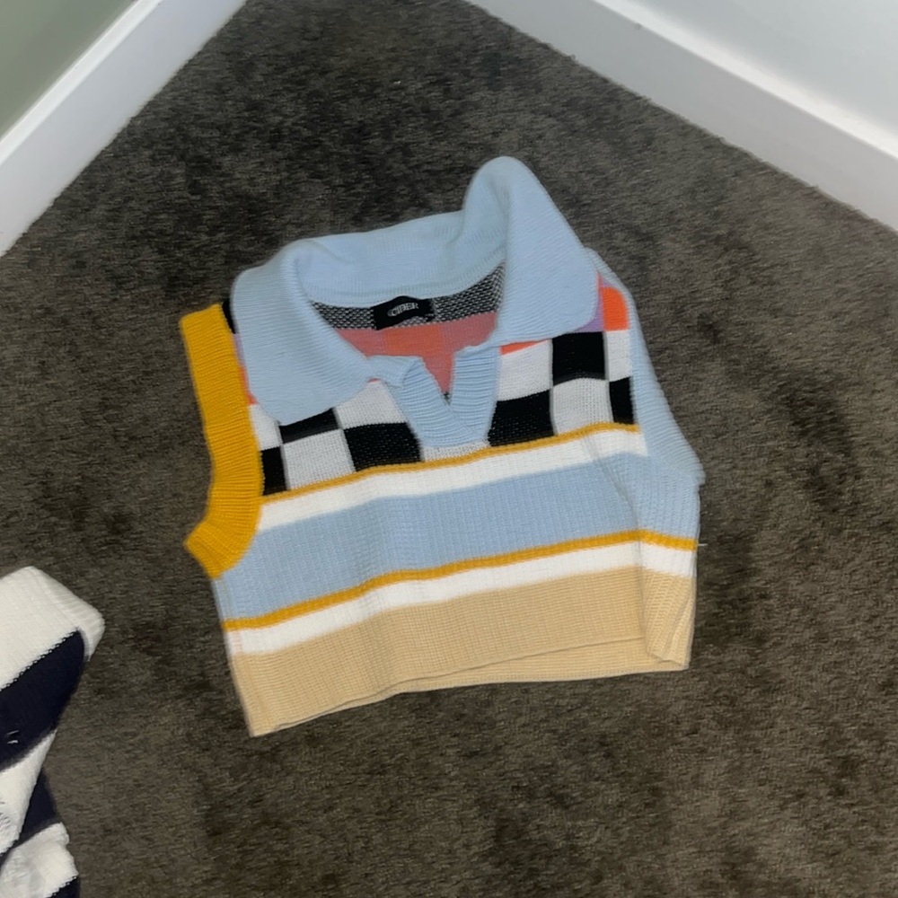 Milti colored sweater